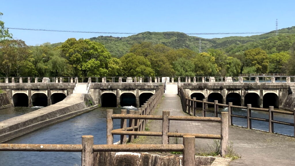 東西用水酒津樋門